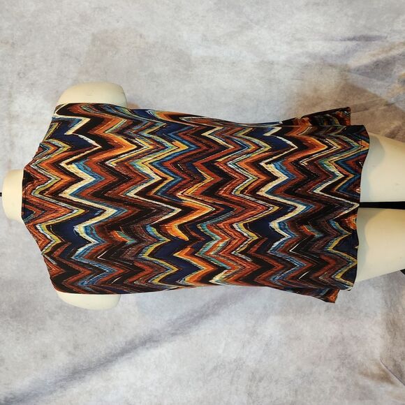 Elegant Draped Brown and Black Blouse with V-Neck - Picture 3 of 4